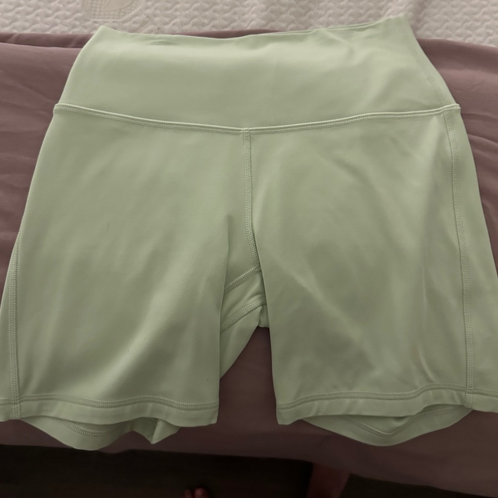 Light green Lu Lu lemon biker shorts!! Tag still attatched